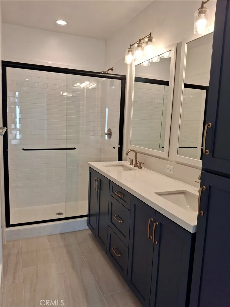 3552 Via Nido Carlsbad, CA 92009