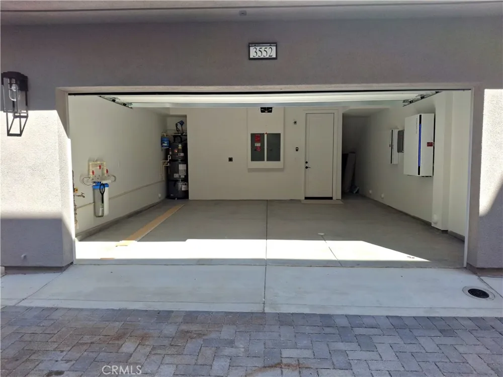 3552 Via Nido Carlsbad, CA 92009