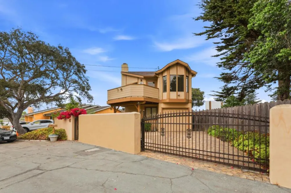 411 Estrella Avenue Monterey, CA 93940