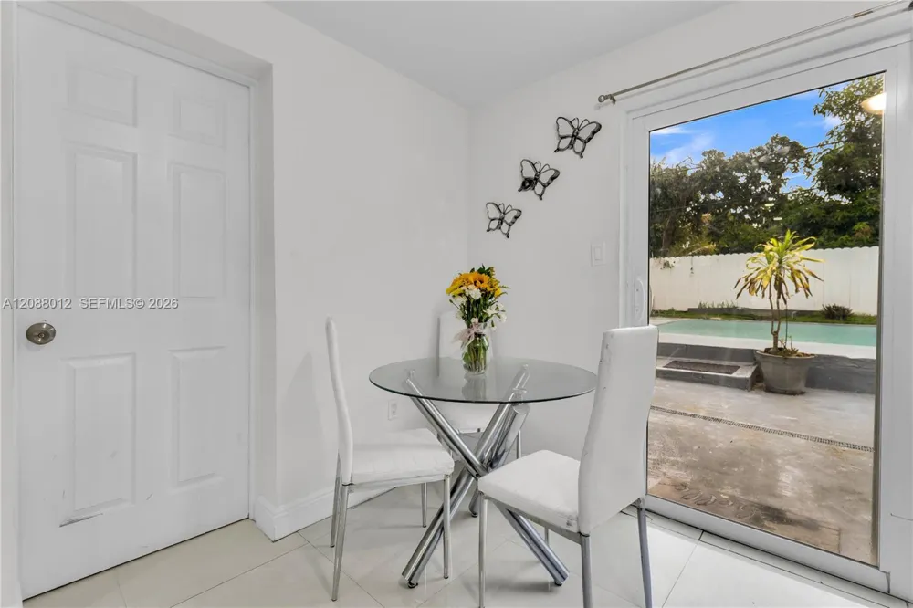 12501 NW 22nd Ave Miami, FL 33167