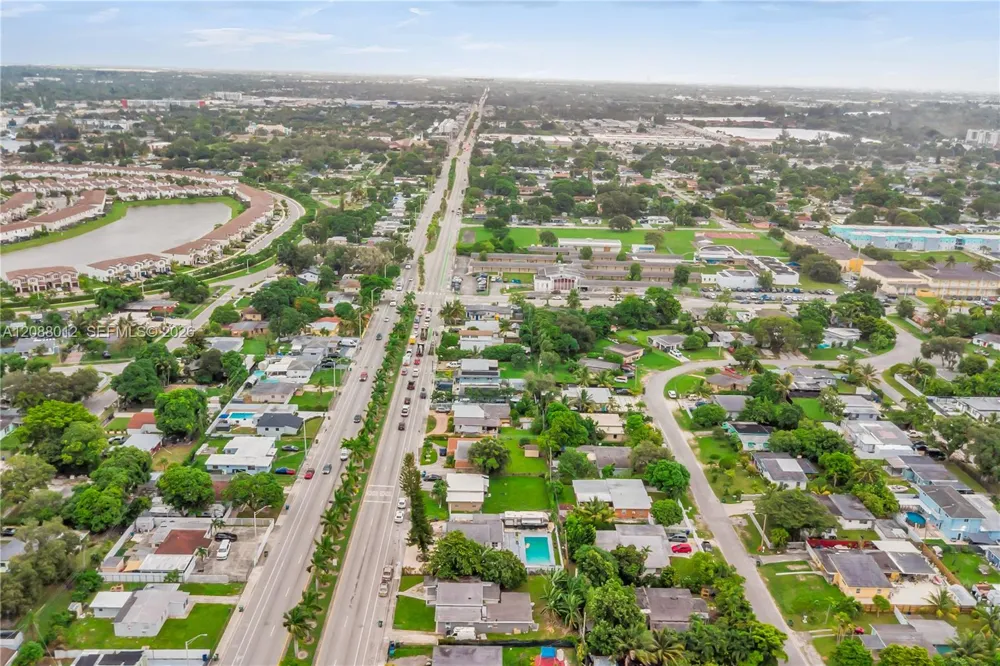 12501 NW 22nd Ave Miami, FL 33167