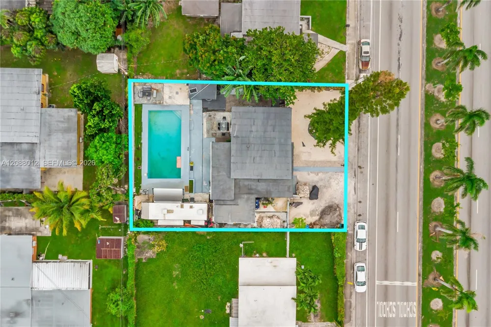 12501 NW 22nd Ave Miami, FL 33167