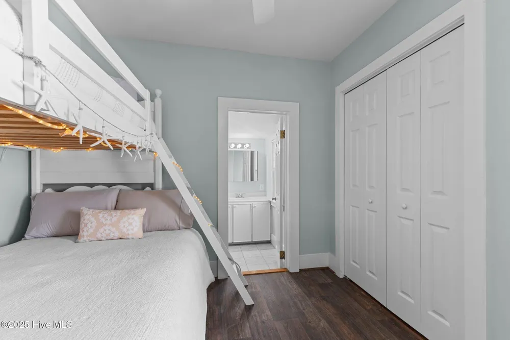 1406 Evans Street #B Morehead City, NC 28557
