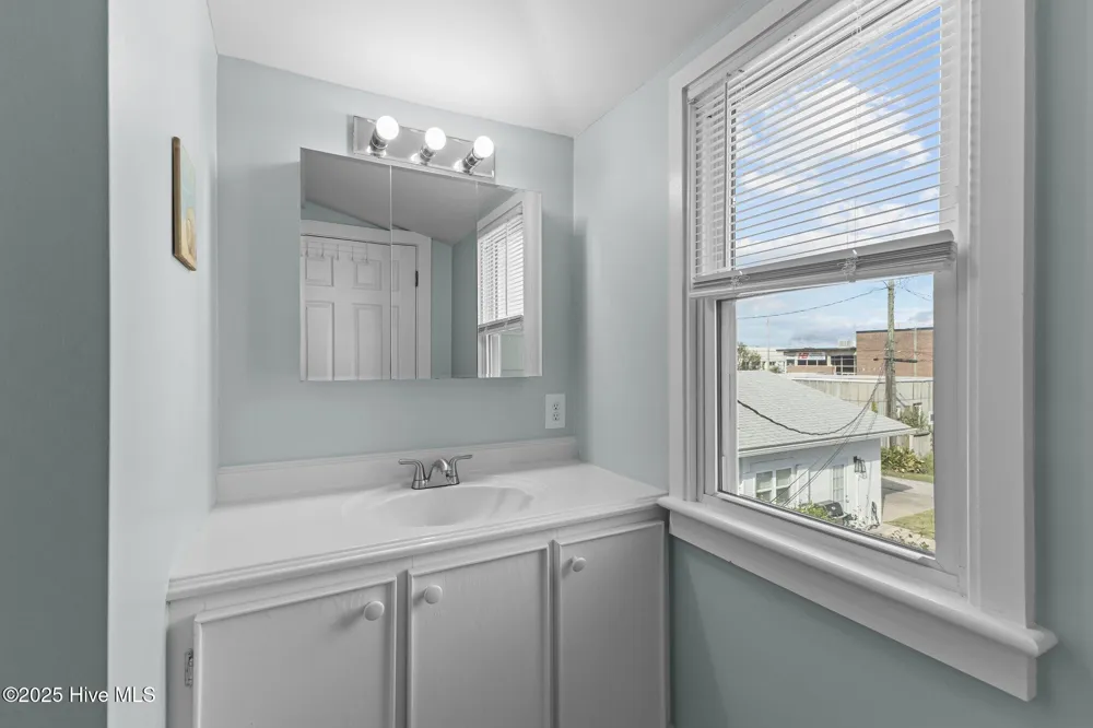 1406 Evans Street #B Morehead City, NC 28557