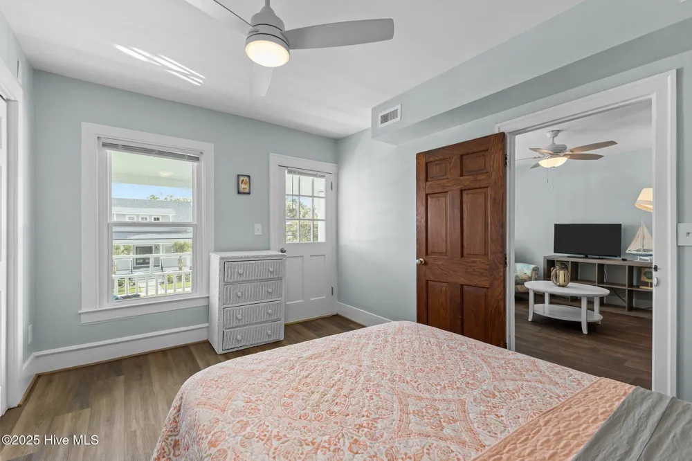 1406 Evans Street #B Morehead City, NC 28557