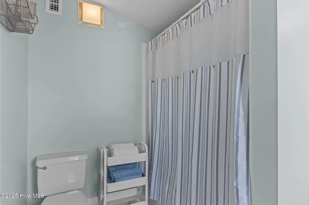 1406 Evans Street #B Morehead City, NC 28557