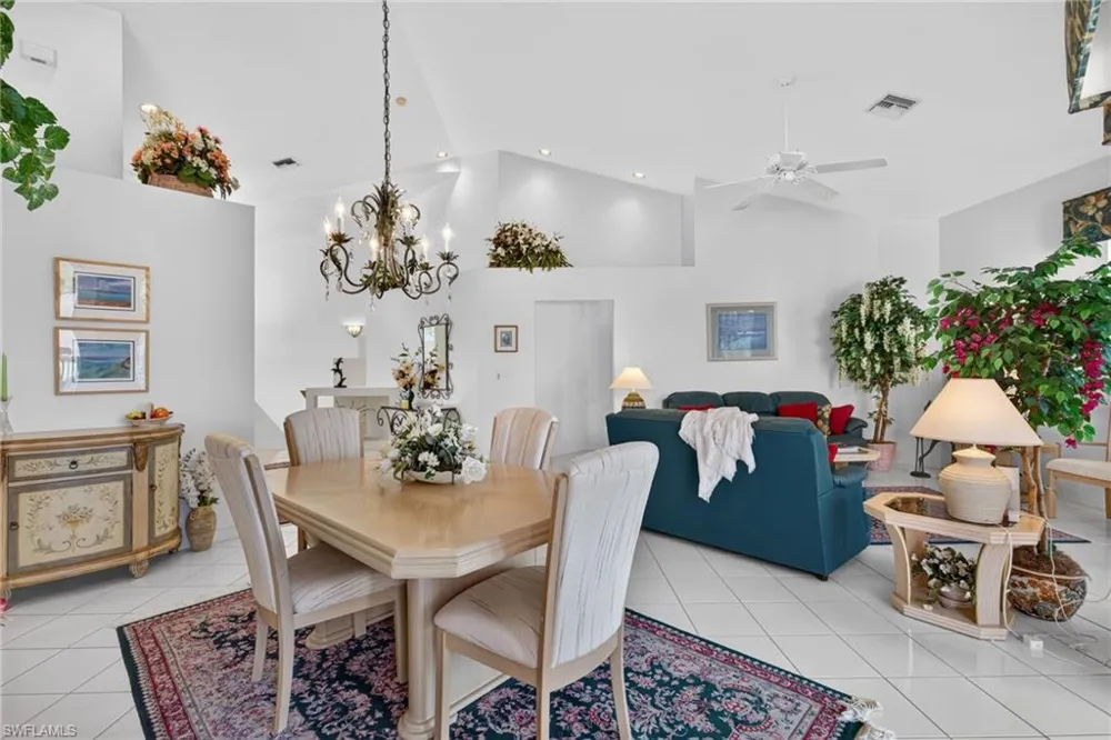 15173 Storrington Place #E-201 Naples, FL 34110
