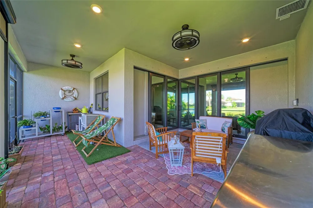 7683 SUMMERLAND COVE Lakewood Ranch, FL 34202
