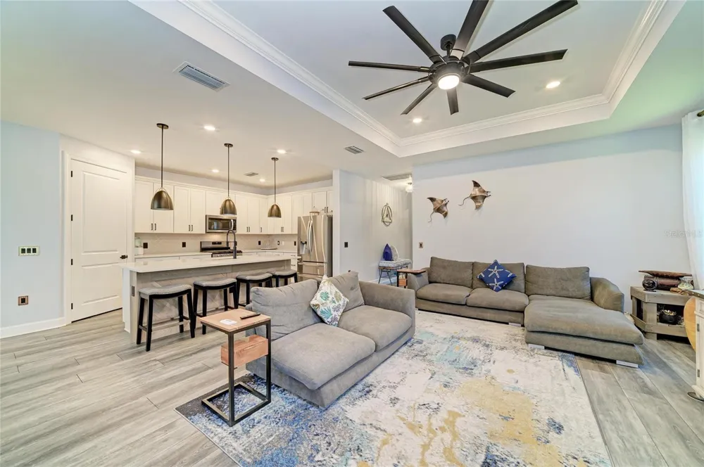 7683 SUMMERLAND COVE Lakewood Ranch, FL 34202