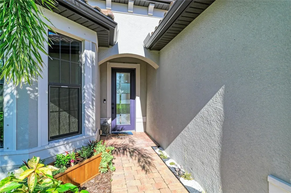 7683 SUMMERLAND COVE Lakewood Ranch, FL 34202