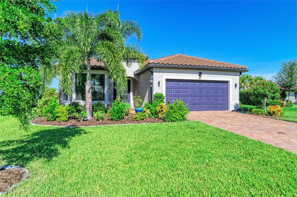 7683 SUMMERLAND COVE Lakewood Ranch, FL 34202