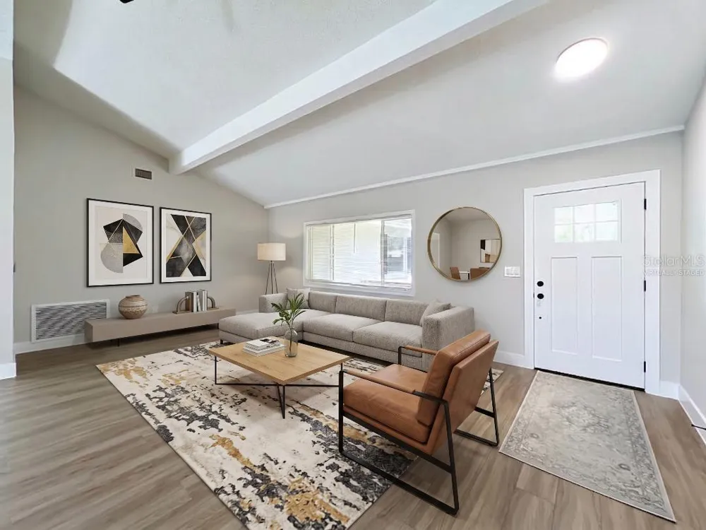 1904 LAKE ALMA DRIVE Apopka, FL 32712