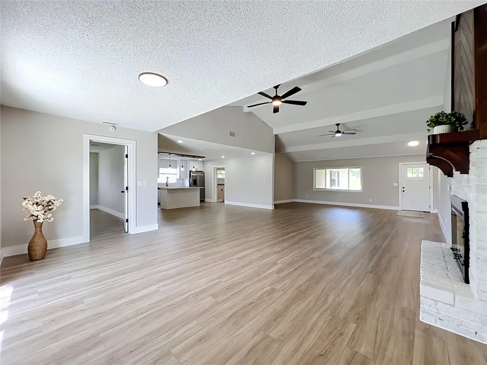 1904 LAKE ALMA DRIVE Apopka, FL 32712