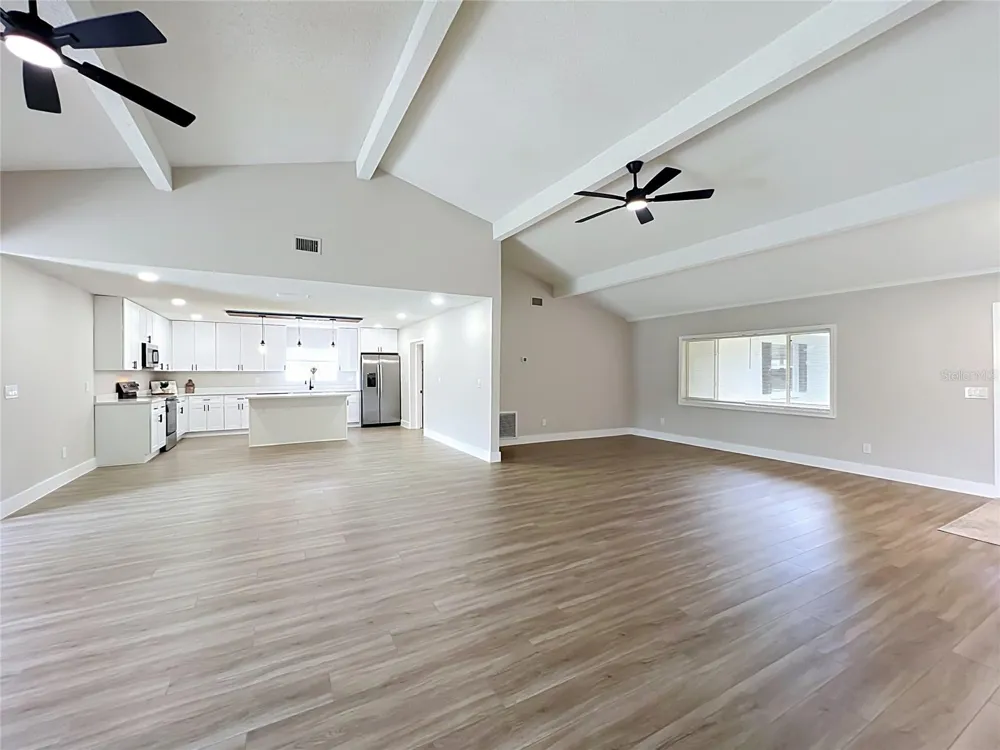 1904 LAKE ALMA DRIVE Apopka, FL 32712