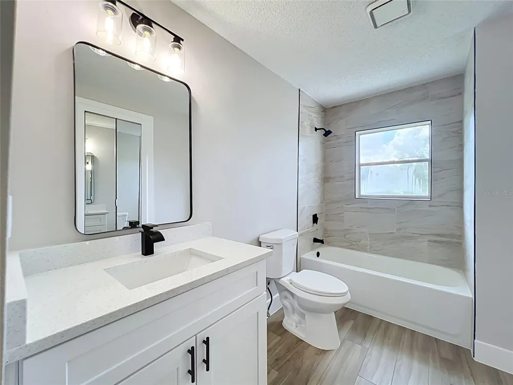 1904 LAKE ALMA DRIVE Apopka, FL 32712