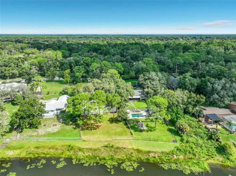 1904 LAKE ALMA DRIVE Apopka, FL 32712