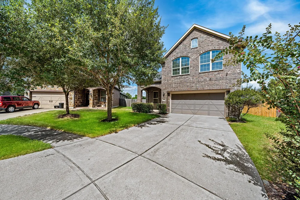 24826 Lakecrest Village Drive Katy, TX 77493