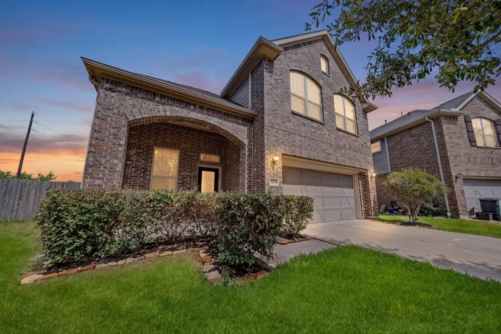 24826 Lakecrest Village Drive Katy, TX 77493