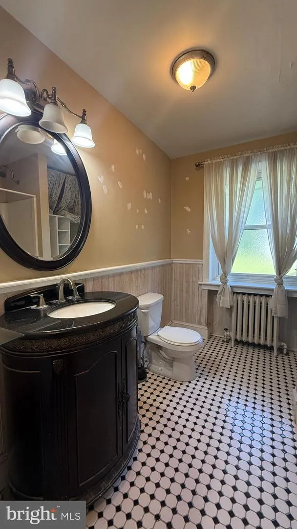 316 GERARD AVENUE #C Elkins Park, PA 19027