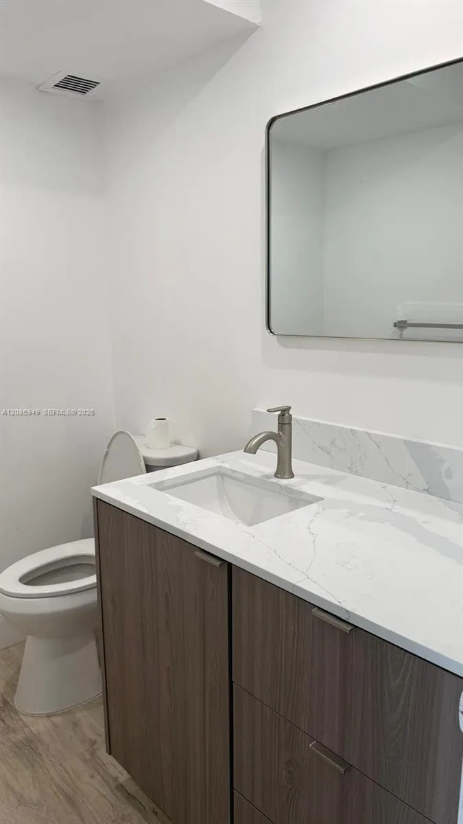 16740 NE 9th Ave #409 North Miami Beach, FL 33162