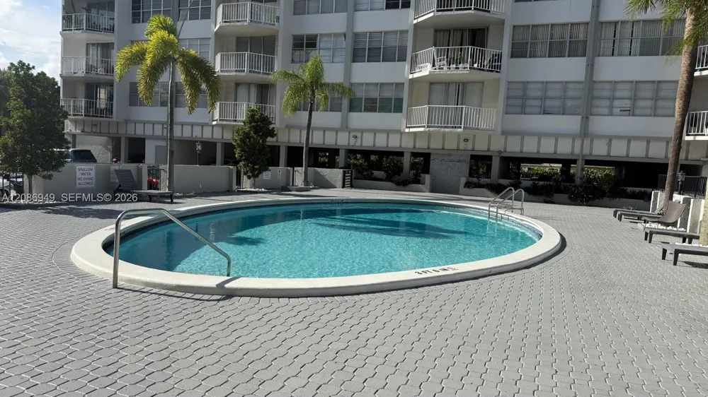 16740 NE 9th Ave #409 North Miami Beach, FL 33162