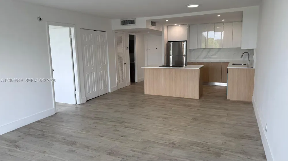 16740 NE 9th Ave #409 North Miami Beach, FL 33162