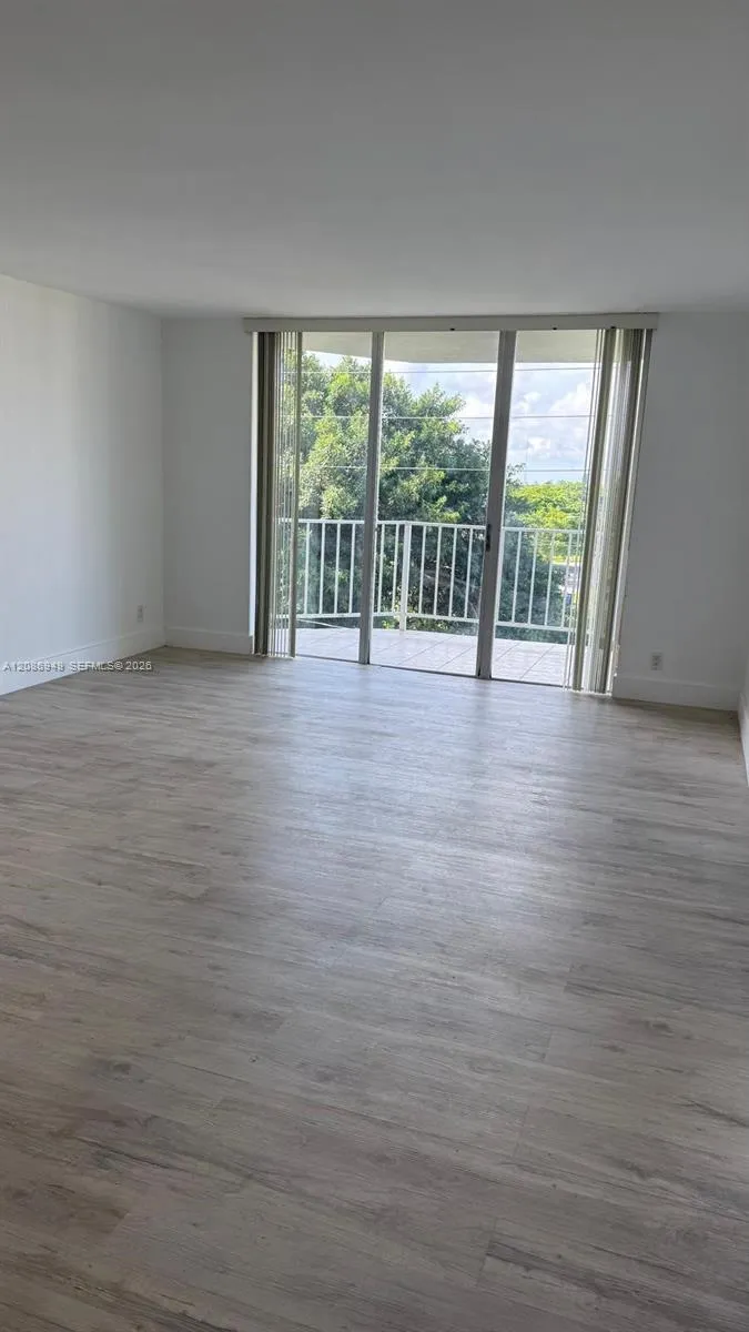 16740 NE 9th Ave #409 North Miami Beach, FL 33162