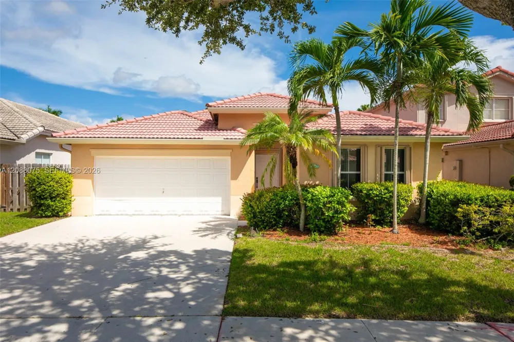 13945 S Cypress Cove Cir Davie, FL 33325