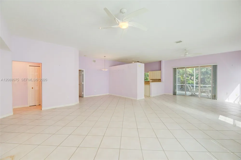 13945 S Cypress Cove Cir Davie, FL 33325