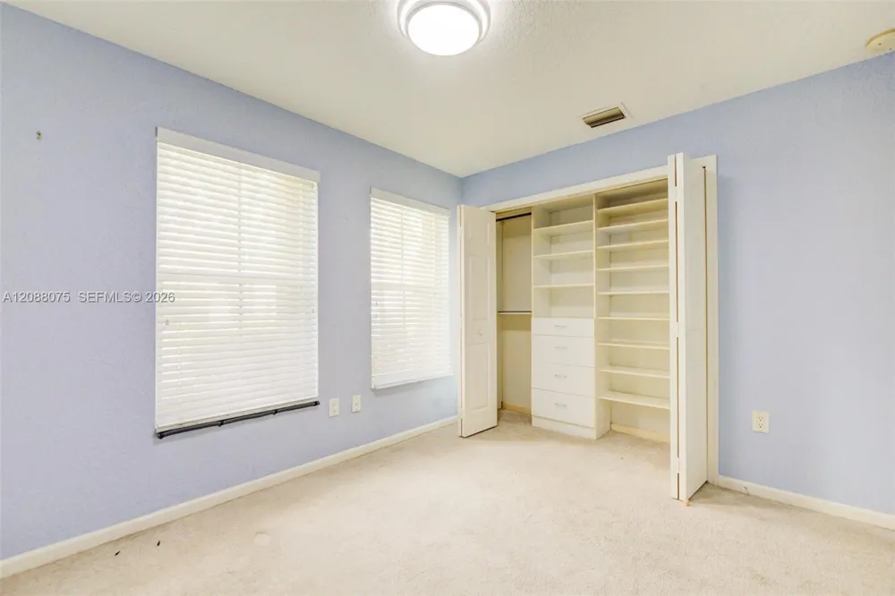 13945 S Cypress Cove Cir Davie, FL 33325