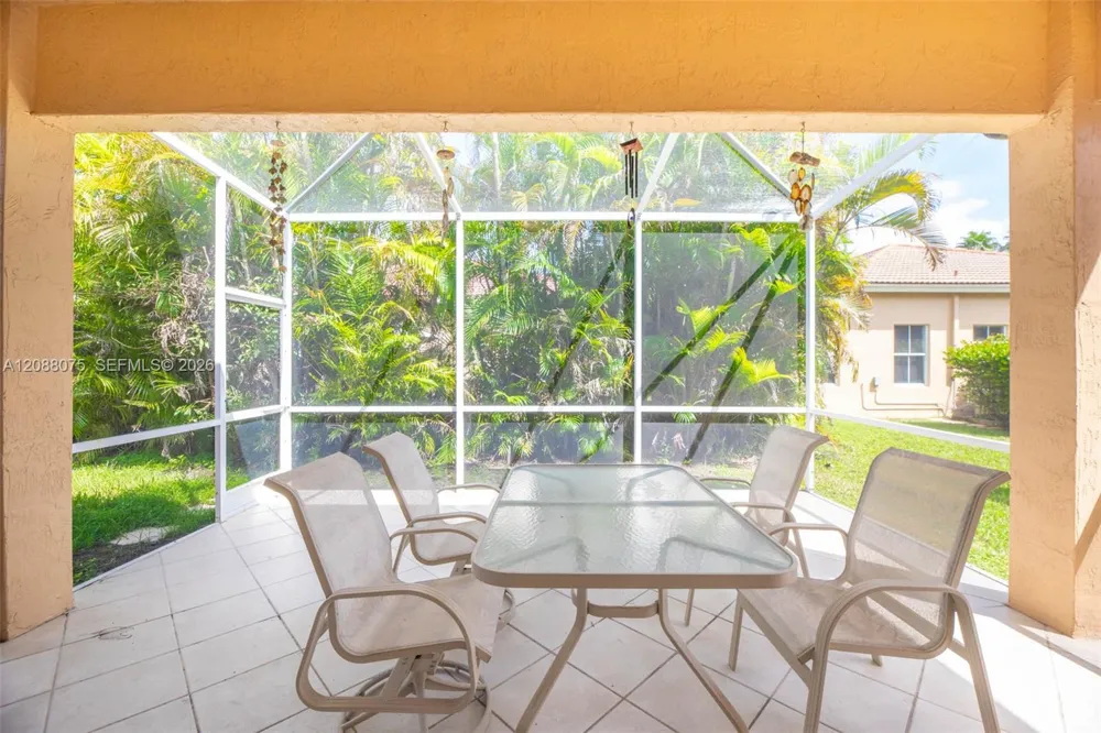 13945 S Cypress Cove Cir Davie, FL 33325