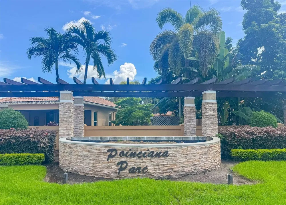 13945 S Cypress Cove Cir Davie, FL 33325