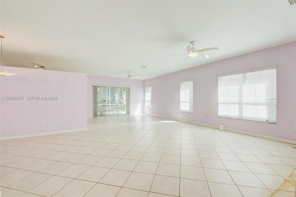 13945 S Cypress Cove Cir Davie, FL 33325