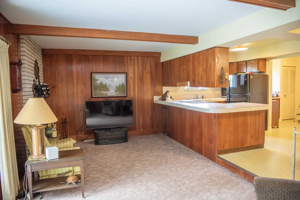 1282 Yorktown Drive Flint, MI 48532