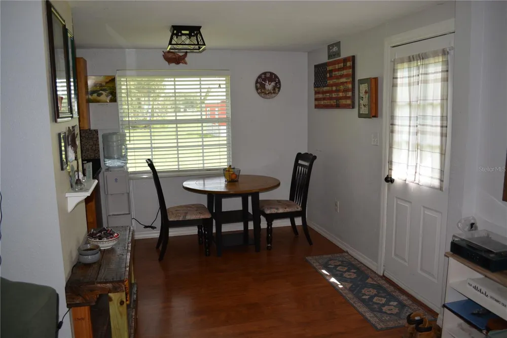 7826 CR 736 Center Hill, FL 33514