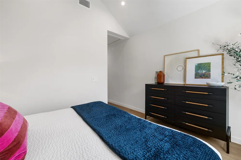 900 S 2nd Street #22 Austin, TX 78704