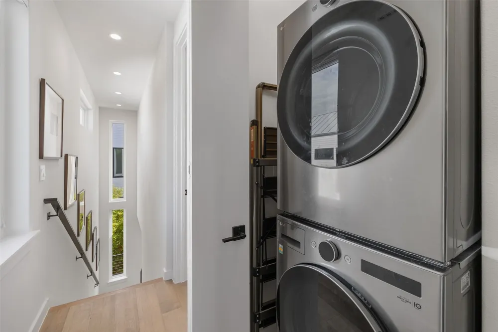 900 S 2nd Street #22 Austin, TX 78704