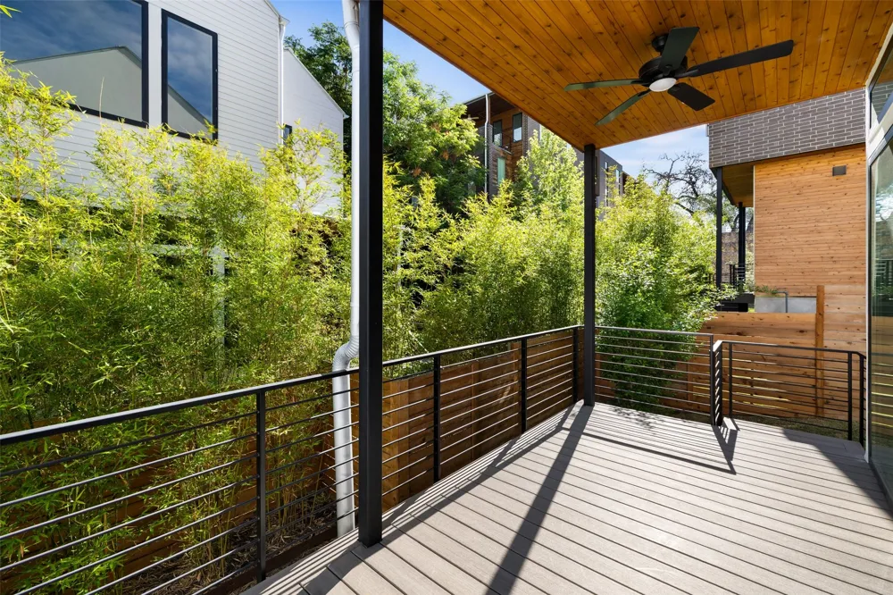 900 S 2nd Street #22 Austin, TX 78704