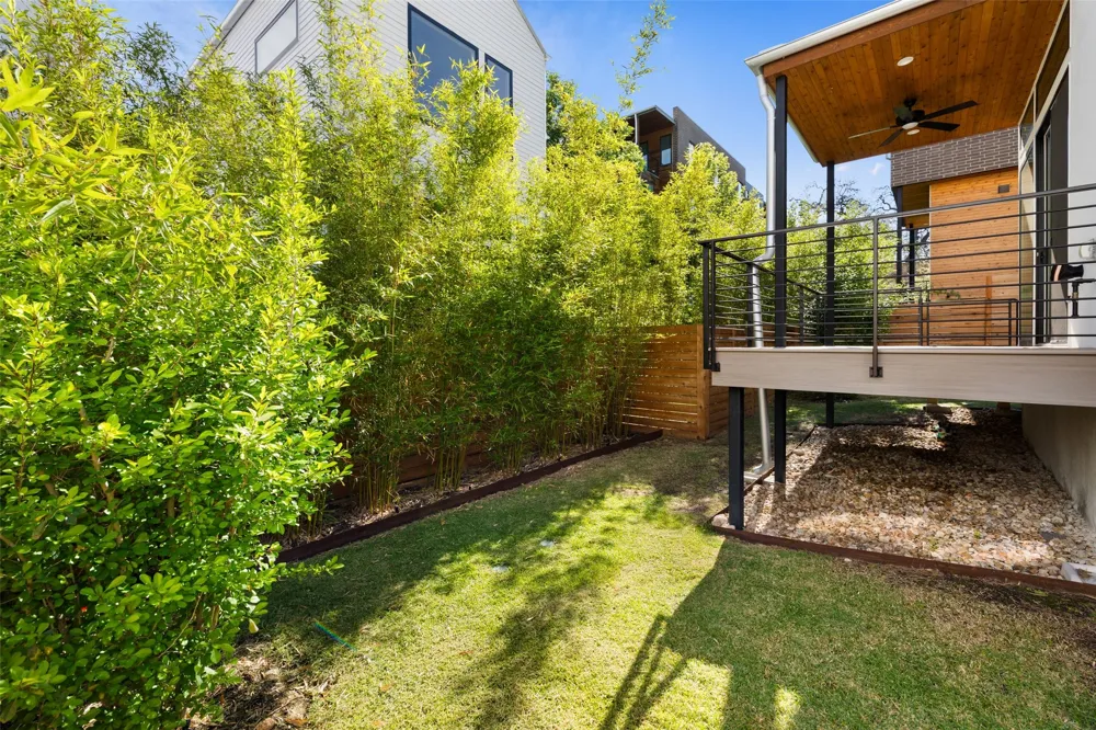900 S 2nd Street #22 Austin, TX 78704