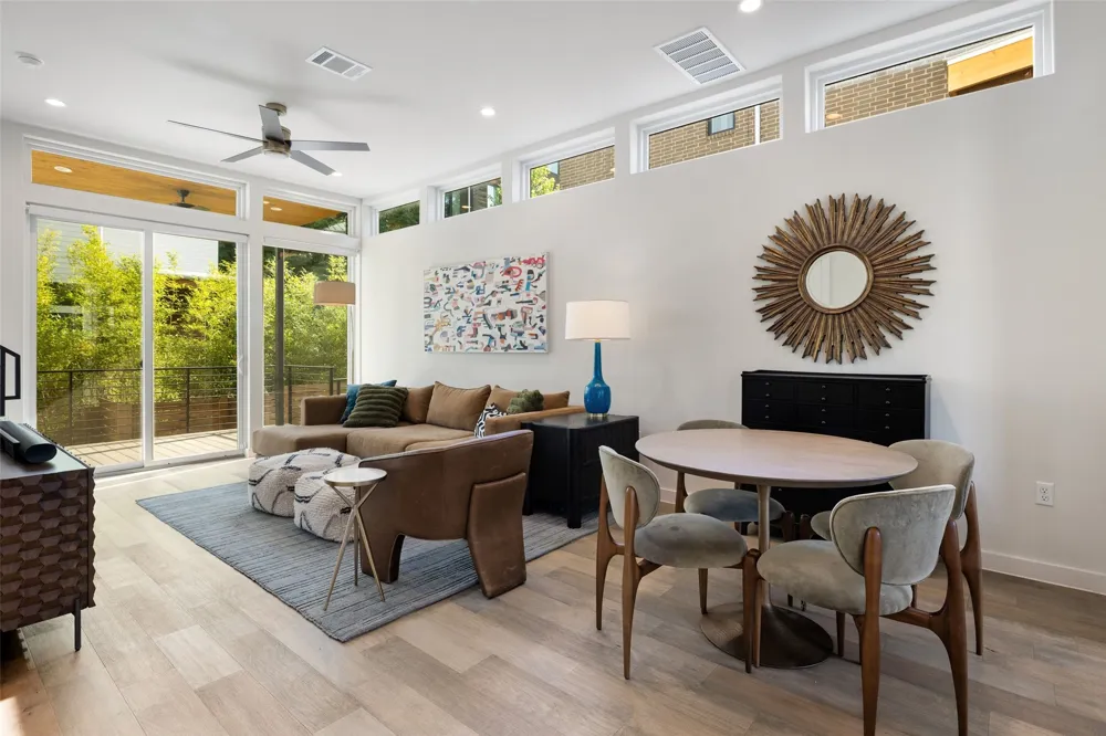 900 S 2nd Street #22 Austin, TX 78704