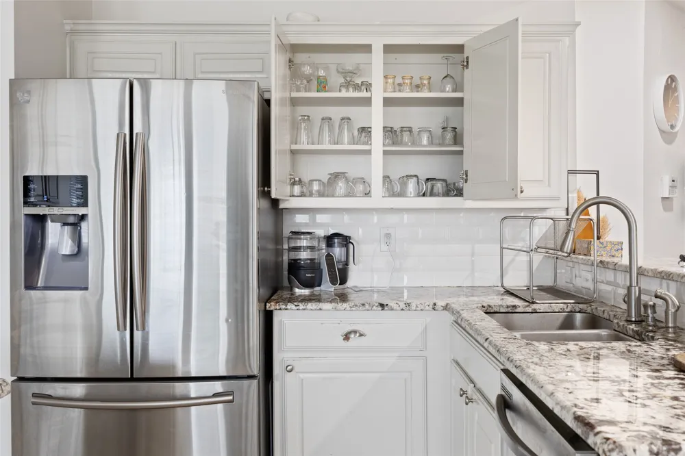 1112 Fawn Meadow Trail Kennedale, TX 76060