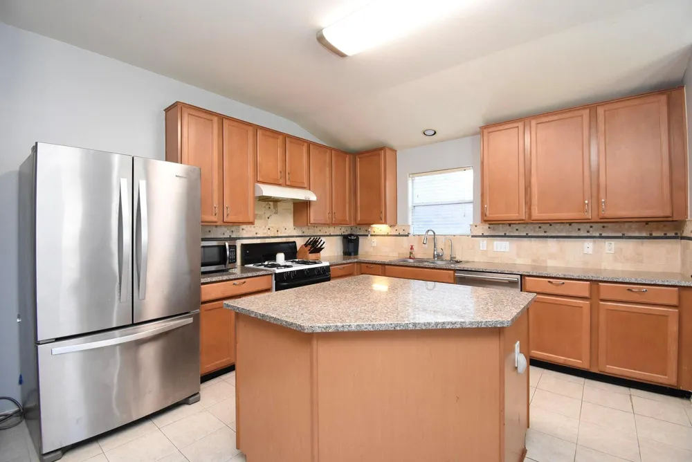 8502 Parapet Place Rosharon, TX 77583