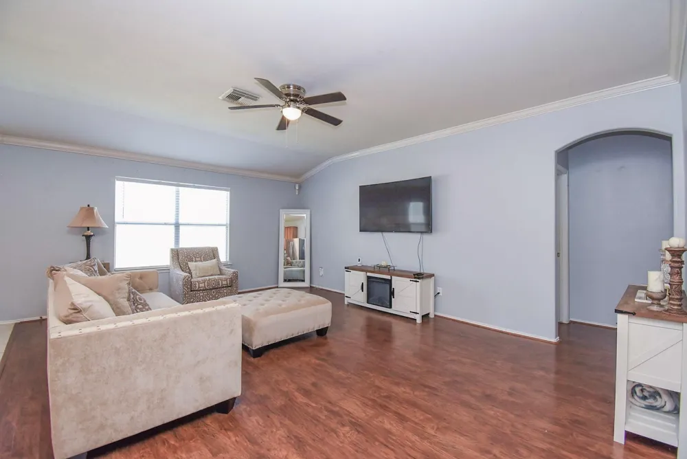 8502 Parapet Place Rosharon, TX 77583