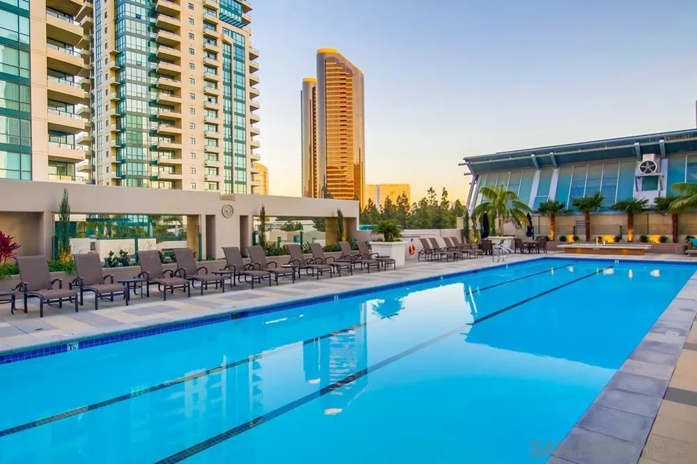550 Front St #1101 San Diego, CA 92101