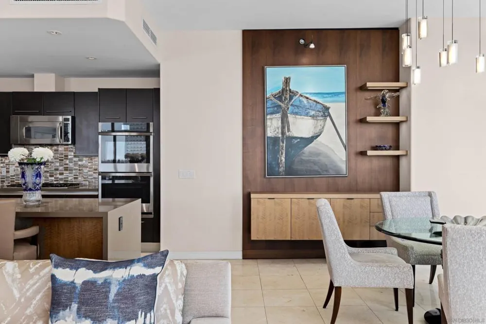 550 Front St #1101 San Diego, CA 92101