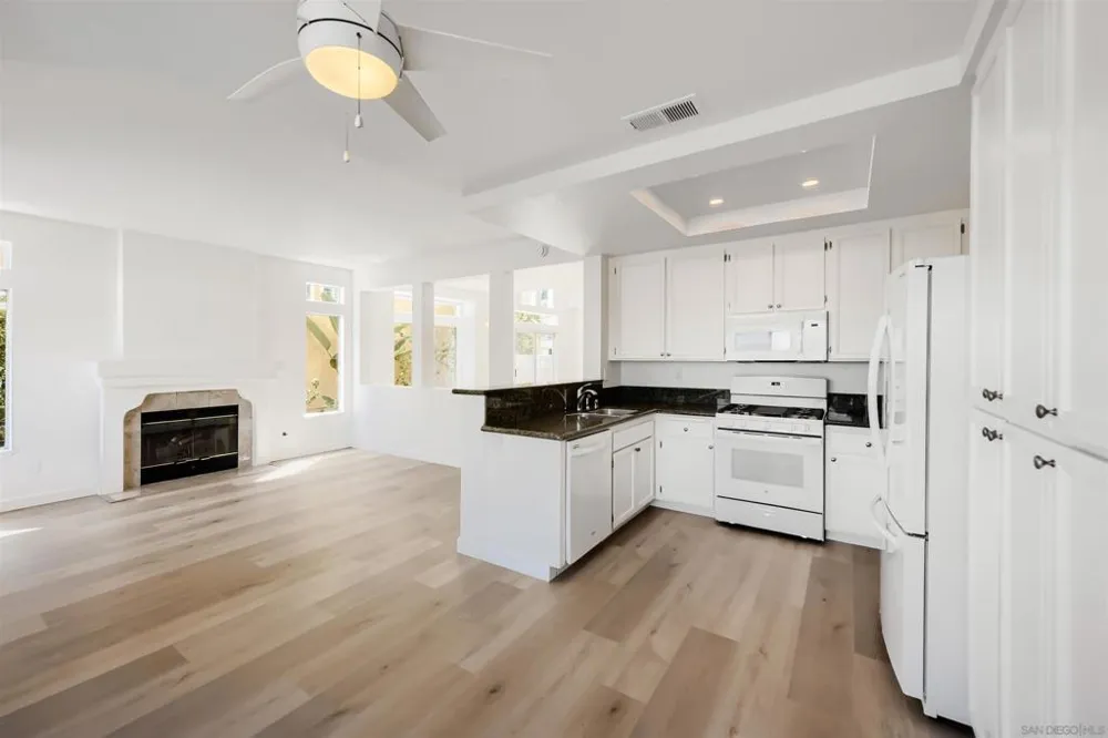 11060 Corte Playa Merida San Diego, CA 92124