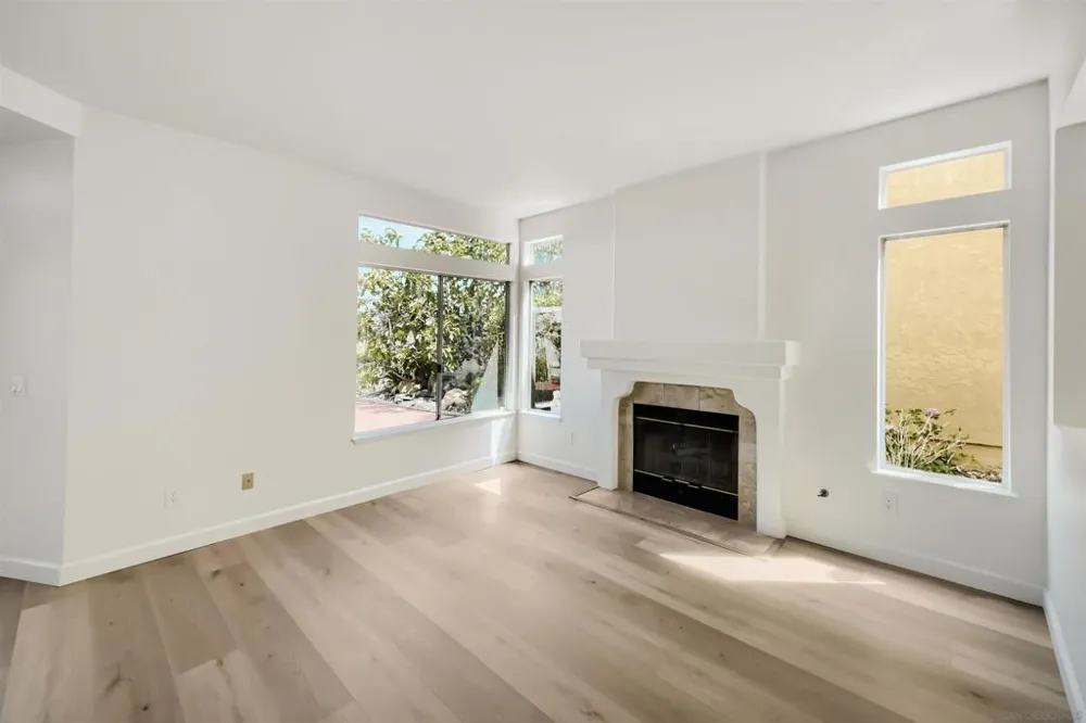 11060 Corte Playa Merida San Diego, CA 92124