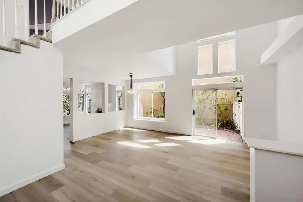 11060 Corte Playa Merida San Diego, CA 92124