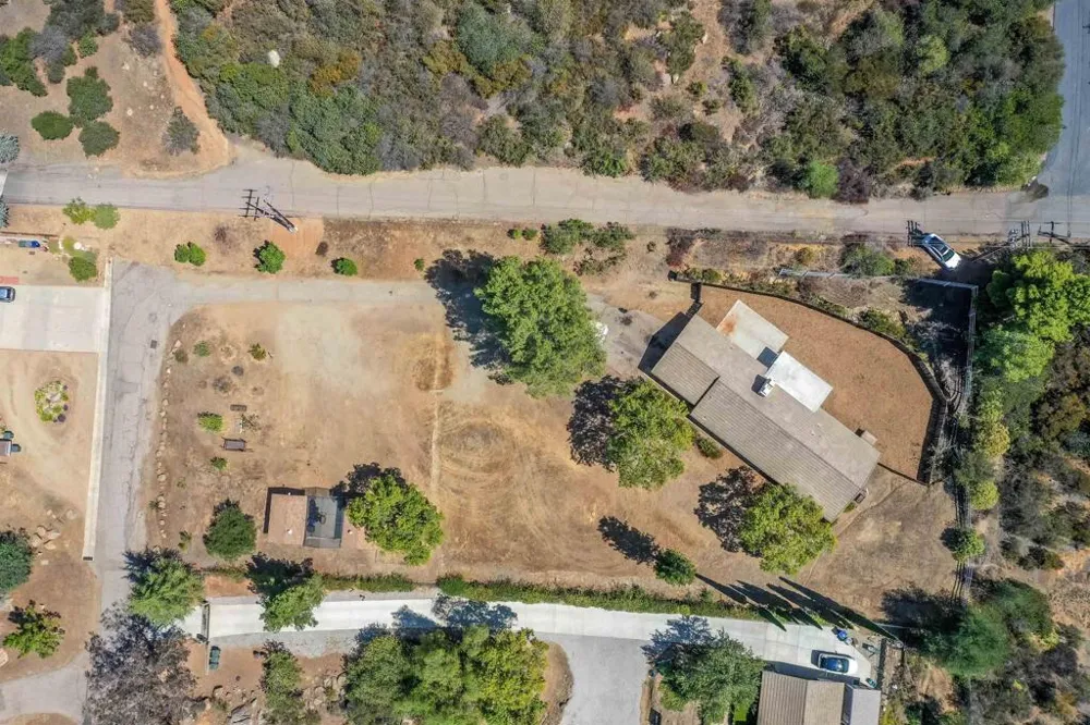 17675 Rancho De Carole Ramona, CA 92065