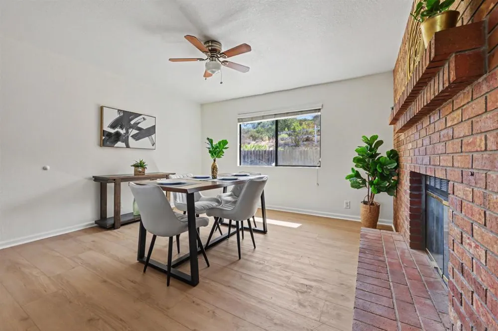 17675 Rancho De Carole Ramona, CA 92065